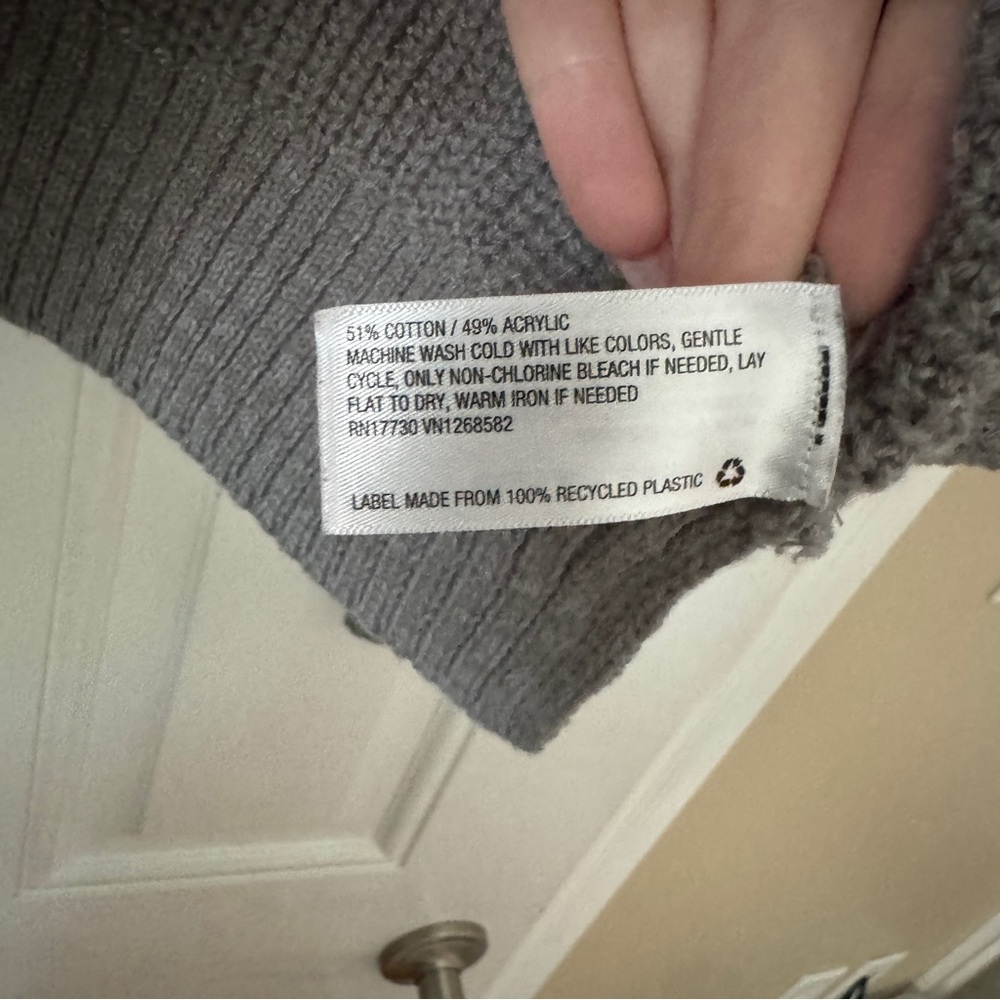 Target Sweater - Picture 5 of 7